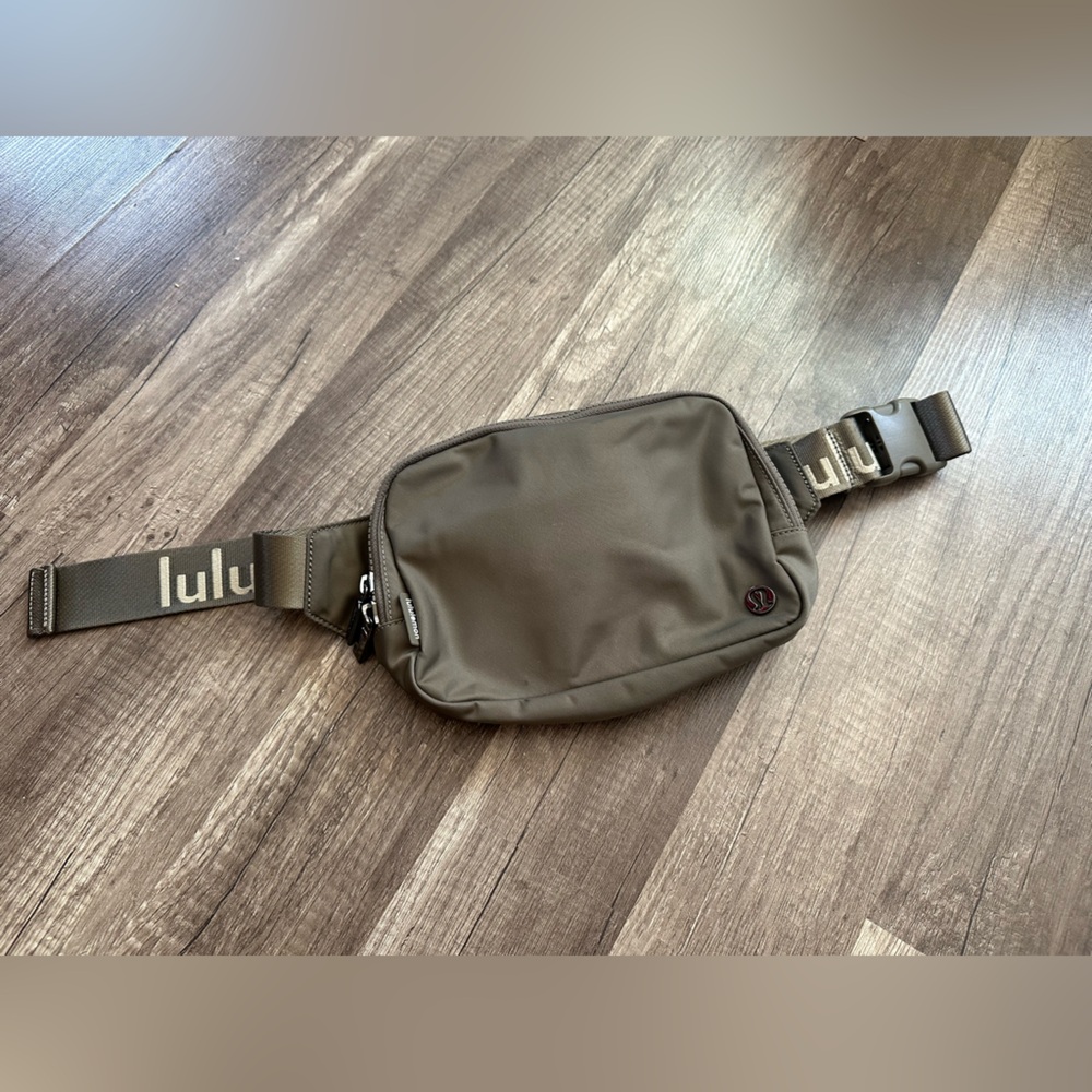Lululemon bag! Used once, like new!